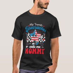Camiseta Meu Fogos de Artifício Favorito Me Chama de Mamãe