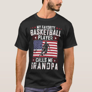Camiseta Meu jogador de basquete favorito me chama de vovô