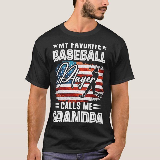 Camiseta Meu Jogador De Beisebol Favorito Me Chama De Avô A (Frente)
