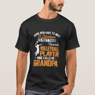 Camiseta Meu Jogador De Voleibol Favorito Me Chama Avô Fo