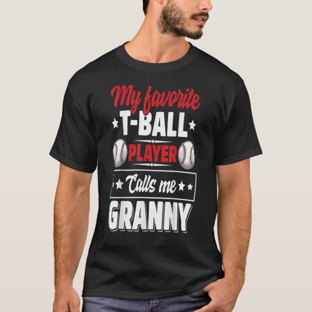 Camiseta Meu jogador favorito da TBall me chama Avó mães D (Frente)