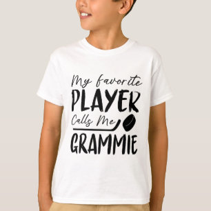 Camiseta Meu jogador favorito me chama de Grammie Hockey Pl