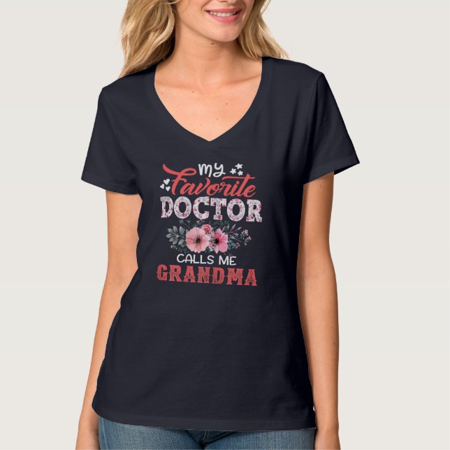 Camiseta Meu Médico Favorito Me Chama De Avó Mãe Floral (Frente)