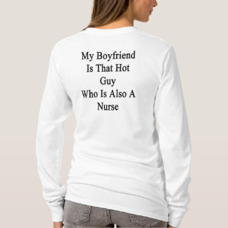 Camiseta Meu namorado é essa cara quente que é igualmente