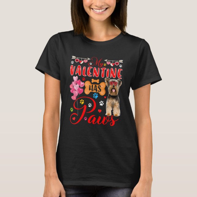 Camiseta Meu Namorados Tem Paws Yorkshire Terrier Sunvidles (Frente)