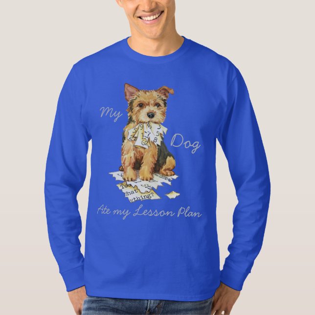 Camiseta Meu Norwich Terrier Comeu meu Plano de Lição (Frente)
