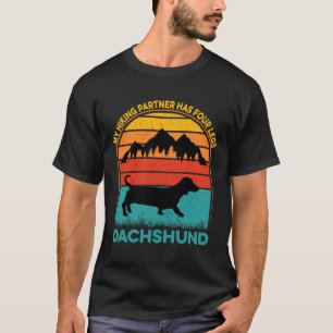 Camiseta Meu Parceiro De Caminho Tem Quatro Pernas Dachshun