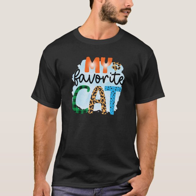 Camiseta Meu Patch Gráfico de Gato Favorito (Frente)