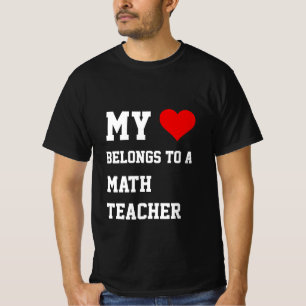 Camiseta Meu Pertence A Um T-Shirt De Professor De Matemáti