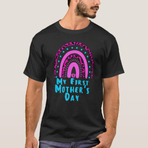 Camiseta Meu Primeiro Dia de as mães Leopard Rainbow Engraç