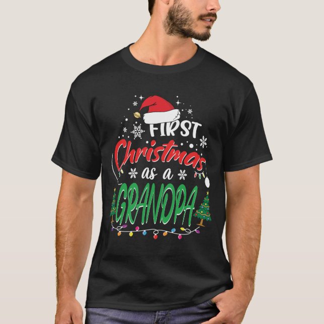 Camiseta Meu Primeiro Natal Como Avô Novo E Engraçado Avô (Frente)