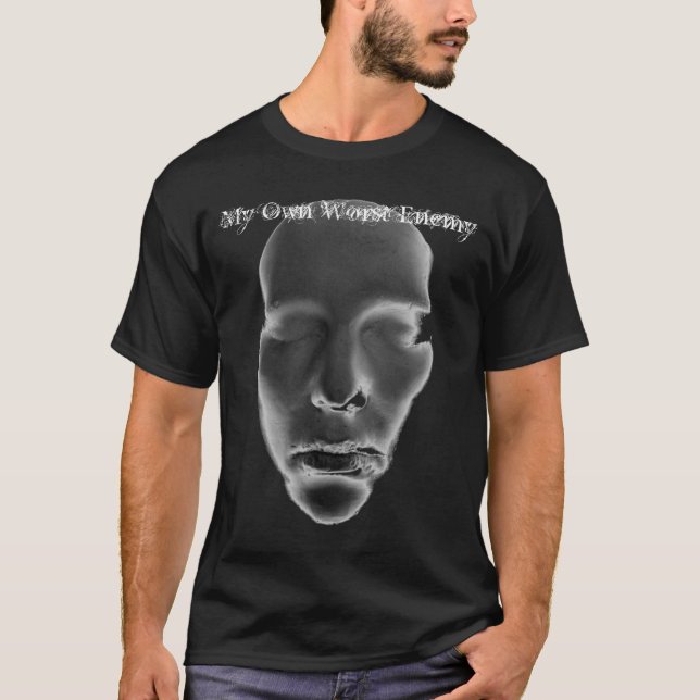 Camiseta Meu próprio inimigo mais mau (Frente)