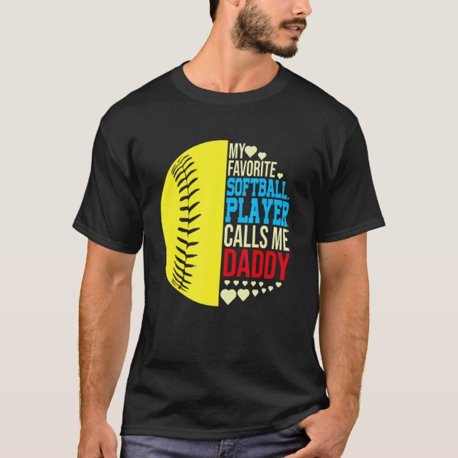 Camiseta Meu Sofball Player Favorito Me Chama De Pai 2 (Frente)