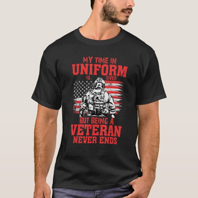 Camiseta Meu Tempo Na Uniforme Acabou, Mas Ser Um Veterano  (Frente)