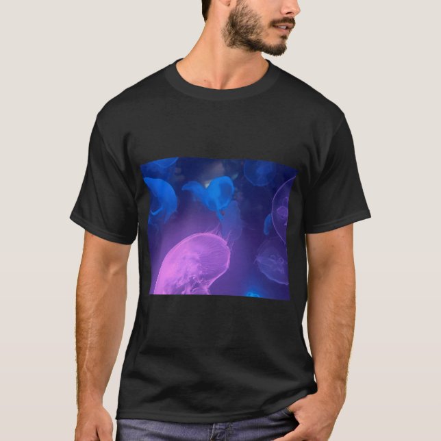 Camiseta Meu terapeuta tem nadadeiras (Frente)