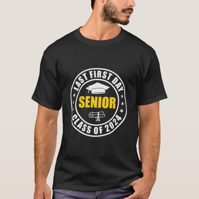 Camiseta Meu Último Mais velho De Primeiro Dia De Volta À C (Frente)