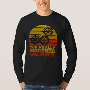 Camiseta Meus Carros Antigos Irritam Humor de Mecânico