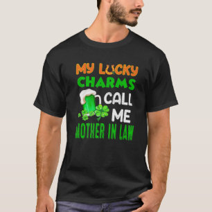 Camiseta Meus Charmes Sortudos Me Chamam De Mãe Na Lei De R