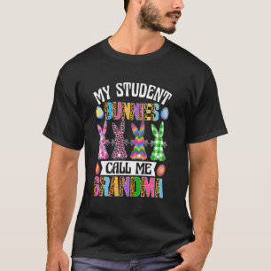 Camiseta Meus Coelhinhos Favoritos Me Chamam de Vovó Feliz