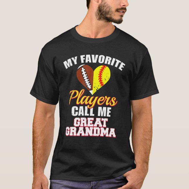 Camiseta Meus Jogadores Favoritos Do Softball Me Chamam De  (Frente)
