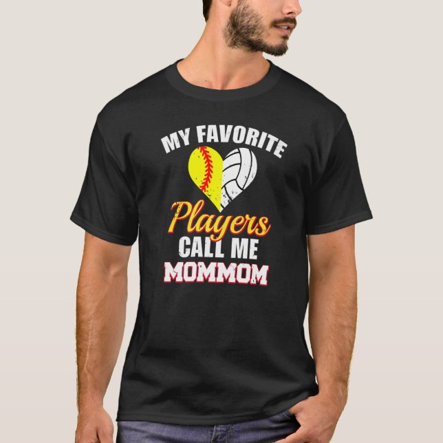 Camiseta Meus Jogadores Favoritos Me Chamam de MomMom  Soft (Frente)