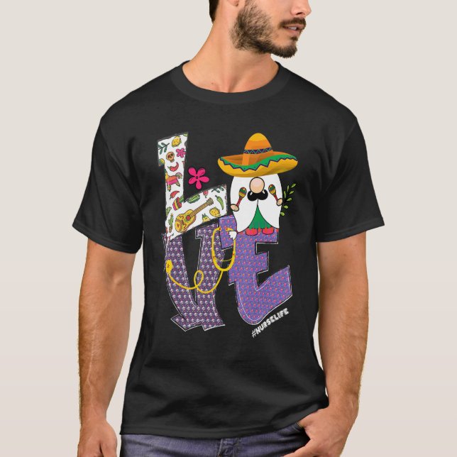 Camiseta Mexicano Fiesta Guitar Gnomos Adoram Cinco Enferme (Frente)