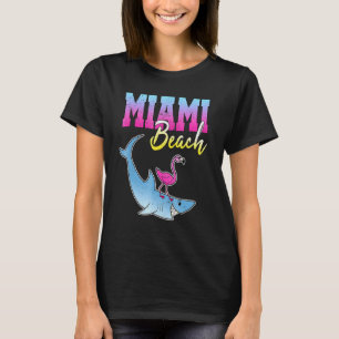 Camiseta Miami Beach Shark Flamingo Funny Florida Surfer Te