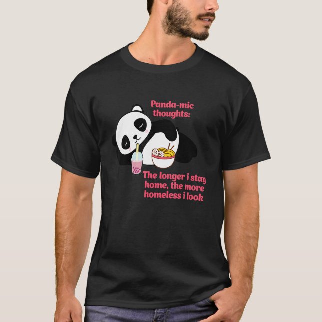 Camiseta Mic Panda Pensamentos Quanto Mais Eu Ficar Em Casa (Frente)
