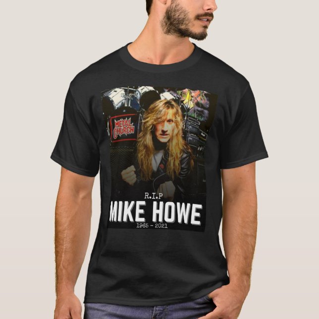 Camiseta Mike Howe Essential T-Shirt (Frente)