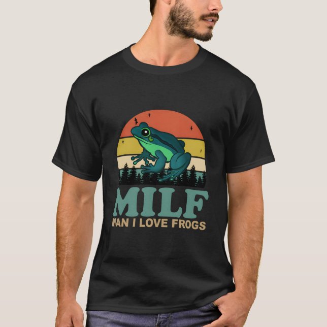 Camiseta Milf- Eu Amo Rãs Dizendo Rã-Anfíbio (Frente)