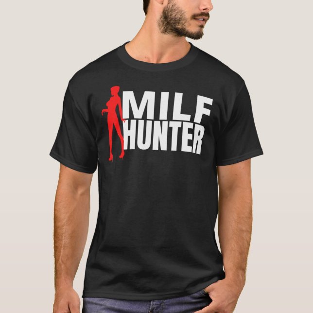 Camiseta Milf Hunter eu adoro T-Shirt Clássico do mães (Frente)