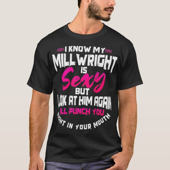Camiseta Millwright Wife Image On Back Of Clothing _3  (Frente)