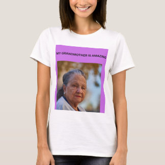 CAMISETA MINHA AVÓ É INCRÍVEL