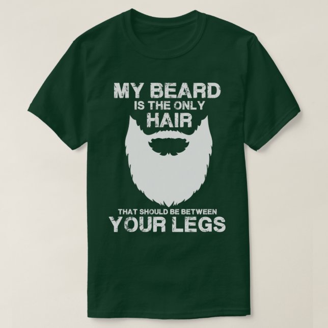 Camiseta Minha Barba É O Único Cabelo Que Deveria Estar Ent (Frente do Design)