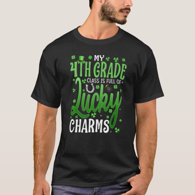 Camiseta Minha Classe 4º É Cheio De Charmes Sortudos, Rua (Frente)
