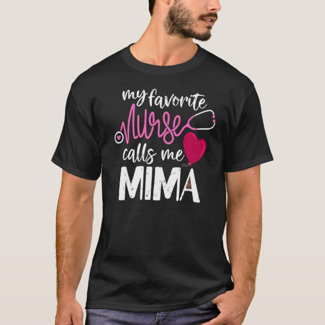 Camiseta Minha enfermeira favorita me chama de avó G da Mim (Frente)