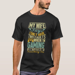 Camiseta Minha Esposa Diz Que Só Tenho Dois Marido Jogador
