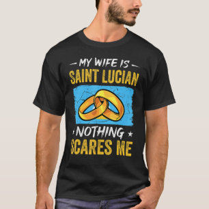 Camiseta Minha Esposa É Santo Lucian Nada Me Assusta Lucia