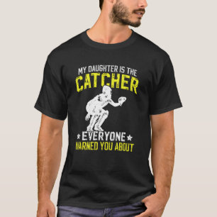 Camiseta Minha Filha É Receptora de Softbol Pai Pega Softbo