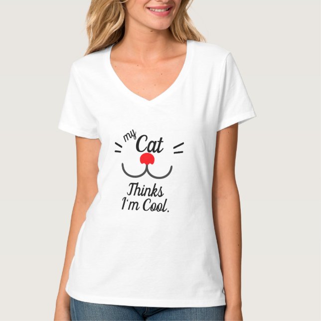 Camiseta Minha Gata acha que sou Legal Gata Engraçada Mães (Frente)