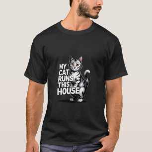 Camiseta Minha Gata Manda Nesta Casa Humor Manga Longa