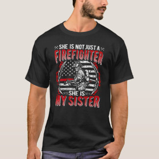 Camiseta Minha Irmã É Bombeiro Thin Red Line Fam