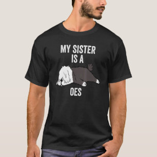 Camiseta Minha Irmã É Um Velho Cachorro De Ovelha Inglês
