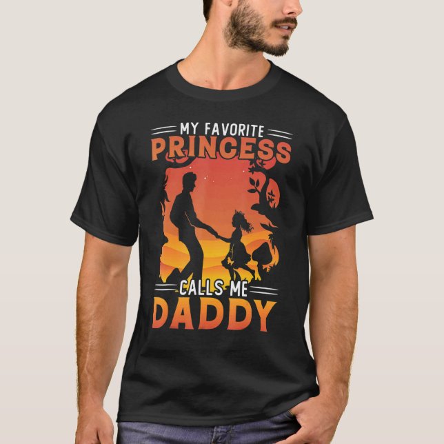 Camiseta Minha Princesa Favorita Me Chama De Pai (Frente)