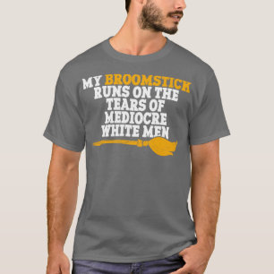 Camiseta Minha Vassoura Corre Nas Lágrimas do Branco Medioc