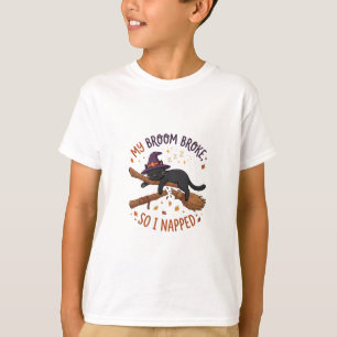 Camiseta Minha Vassoura Quebrou, Então Cochilar Funny Black