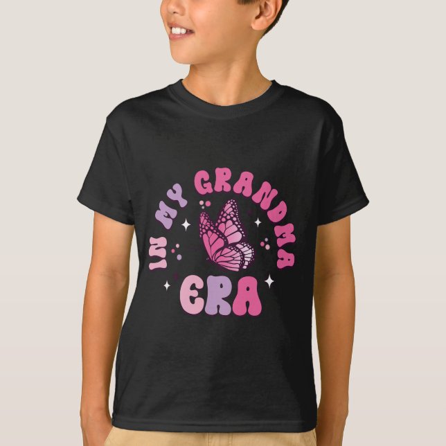 Camiseta Minha vovó Era Engraçada Borboleta Groovy Mãe (Frente)