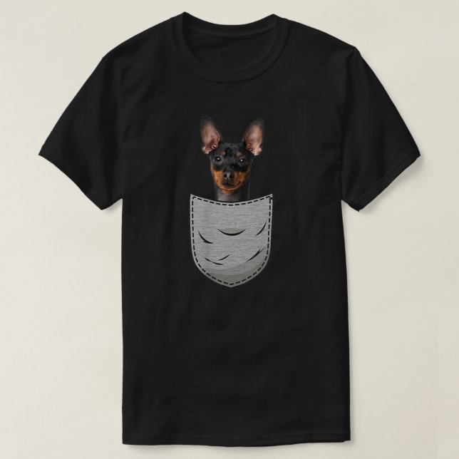 Camiseta Miniatura Pinscher Chest Pocket Minpin Min Pin Dog (Frente do Design)