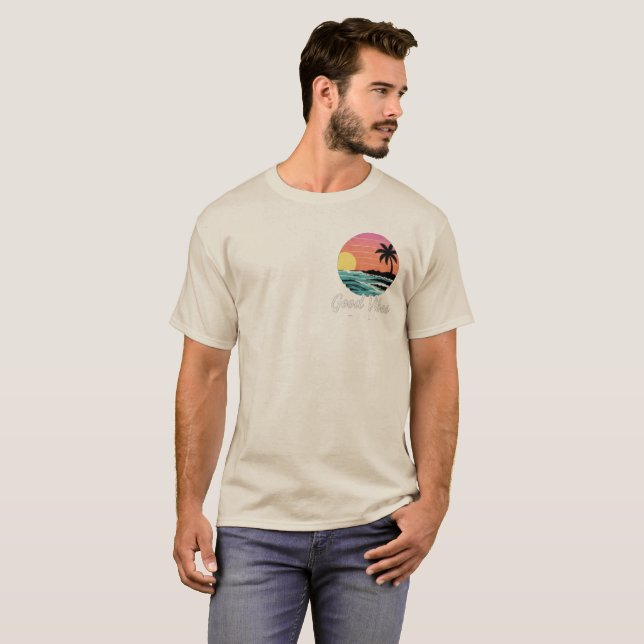 Camiseta Minimal Front Logo Back Print | Boas Vibr (Frente Completa)