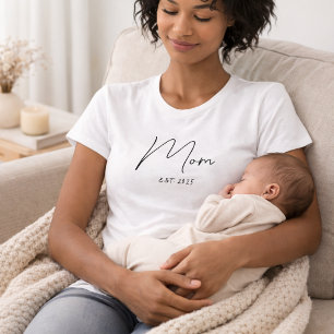 Camiseta Minimal Preta de Mãe Estabelecida